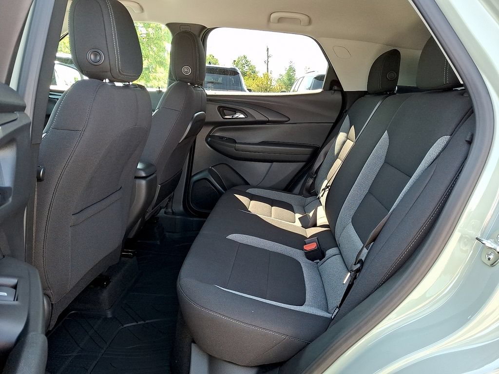 New 2026 Chevrolet TrailBlazer LS w/ LS Convenience Package FWD image 6