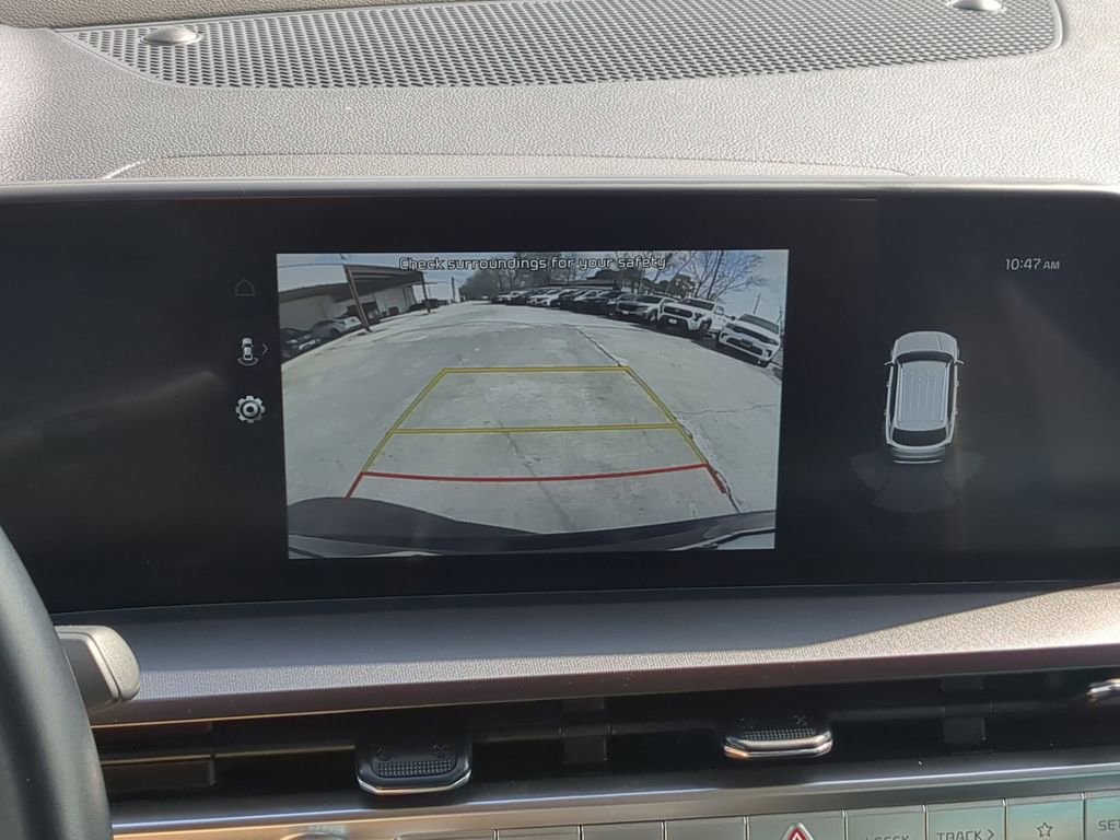 Used 2025 Kia Telluride S image 18