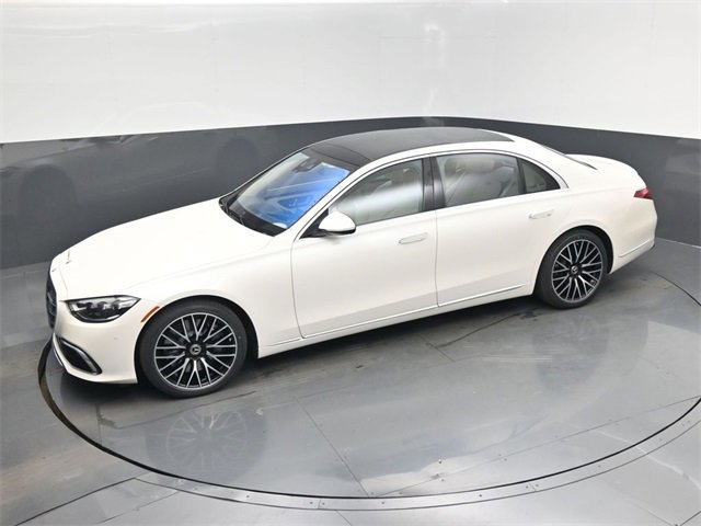 Used 2022 Mercedes-Benz S 580 4MATIC Sedan w/ Rear Seat Package image 47