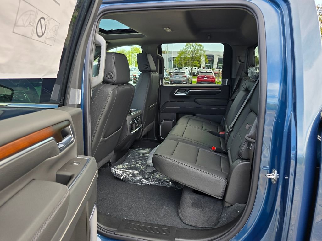 New 2026 GMC Sierra 2500 Denali w/ Denali Reserve Package AWD/4WD image 26