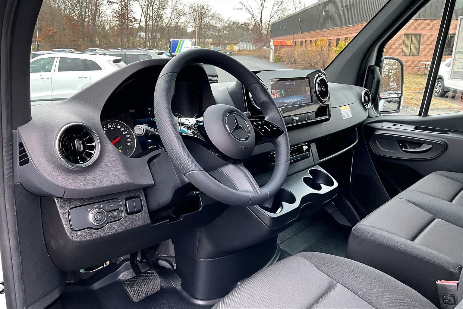 New 2026 Mercedes-Benz Sprinter 2500 image 9