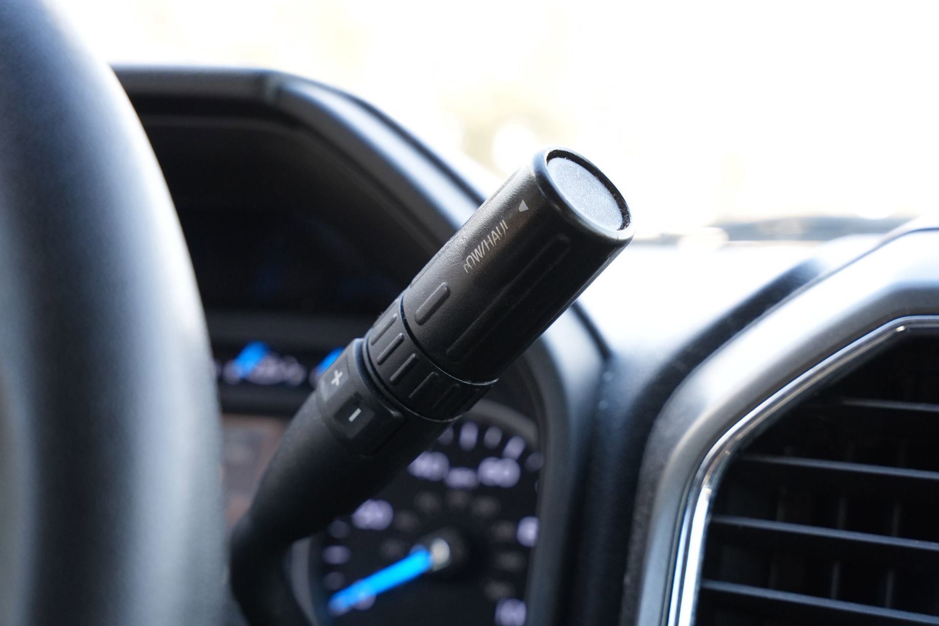 Used 2017 Ford F250 XLT w/ XLT Premium Package image 14