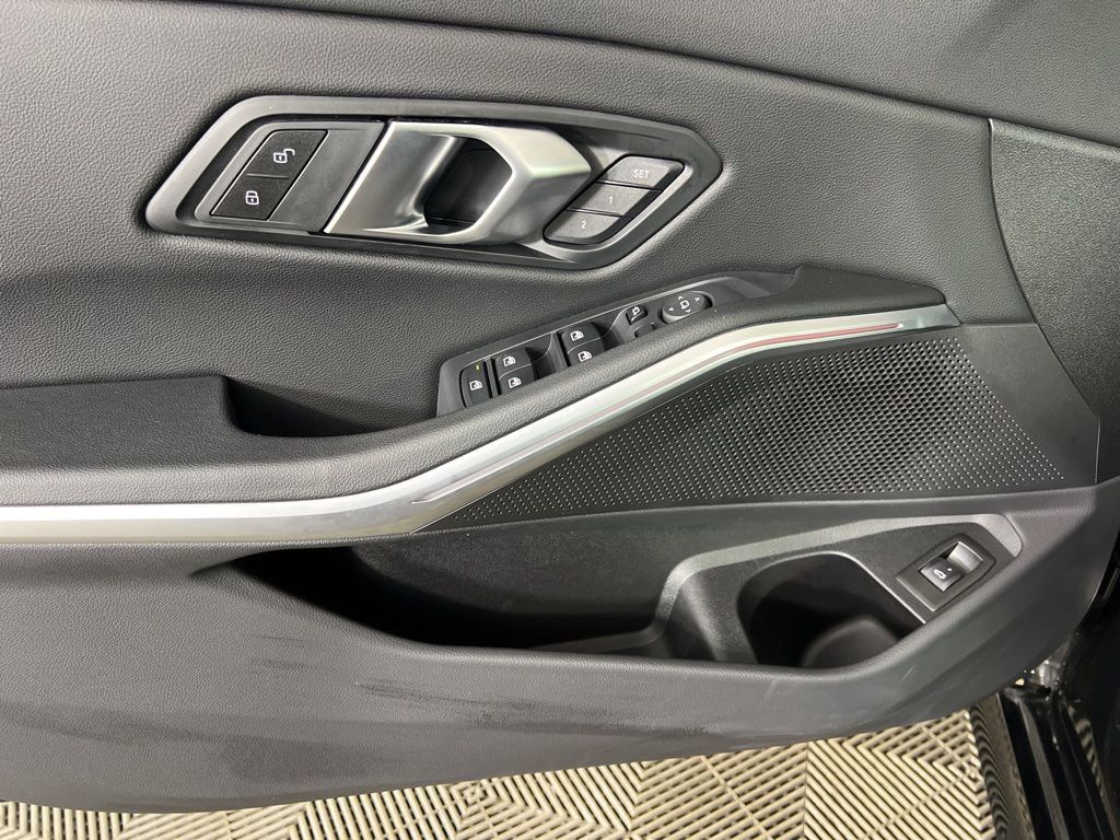 Certified 2025 BMW 330i xDrive 330i xDrive w/ Premium Package image 17