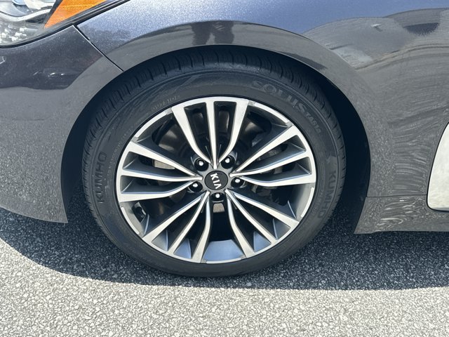 Used 2019 Kia Stinger Premium RWD image 12