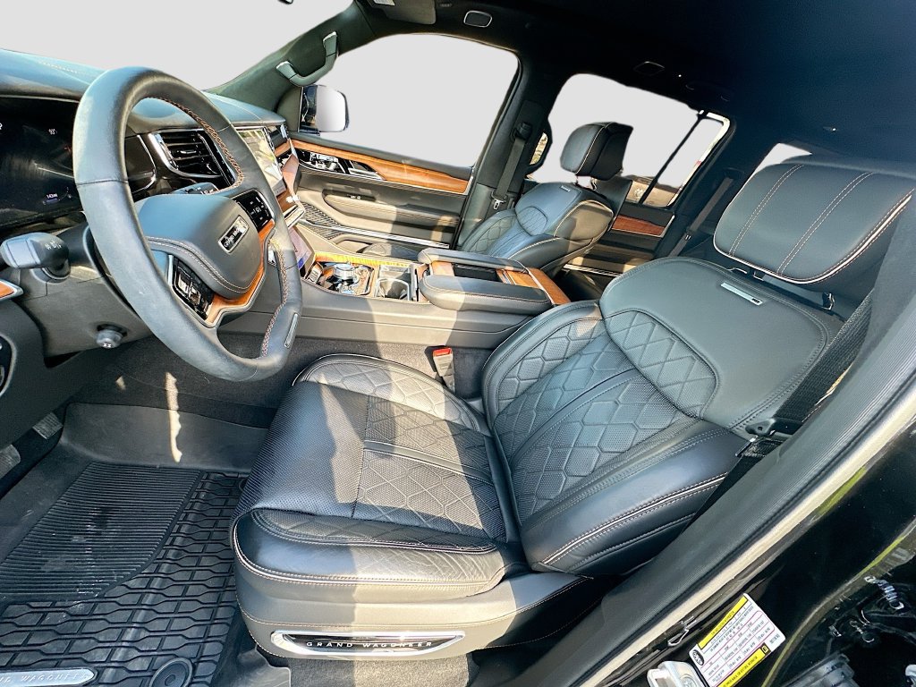 New 2024 Jeep Grand Wagoneer Series III w/ Rear Seat Video Group 1 AWD/4WD image 22