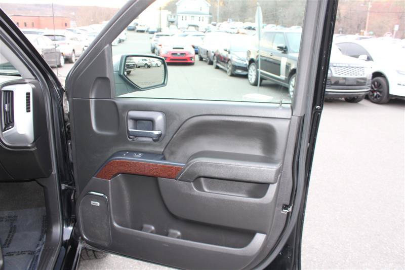 Used 2018 GMC Sierra 1500 SLT w/ Enhanced Driver Alert Package RWD image 15