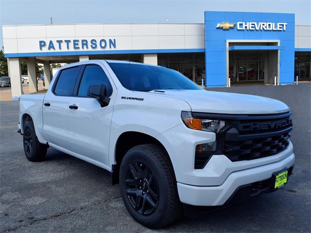 New 2026 Chevrolet Silverado 1500 Custom w/ LPO, Dark Essentials Package