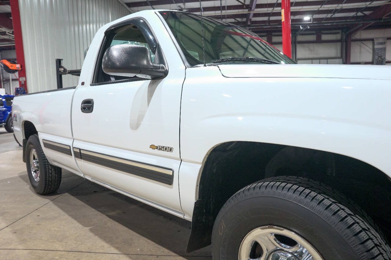 Used 2000 Chevrolet Silverado 1500 4x4 Regular Cab w/ Exterior Appearance Pkg image 40