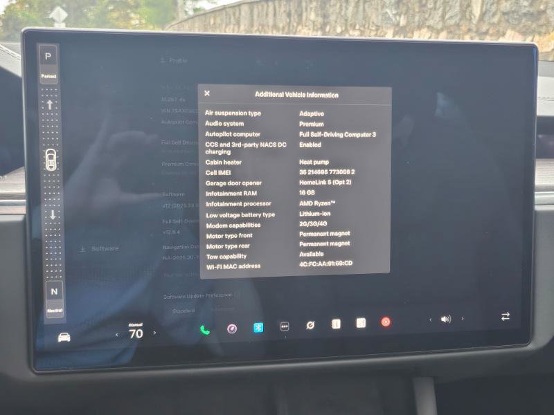 Used 2022 Tesla Model X image 6