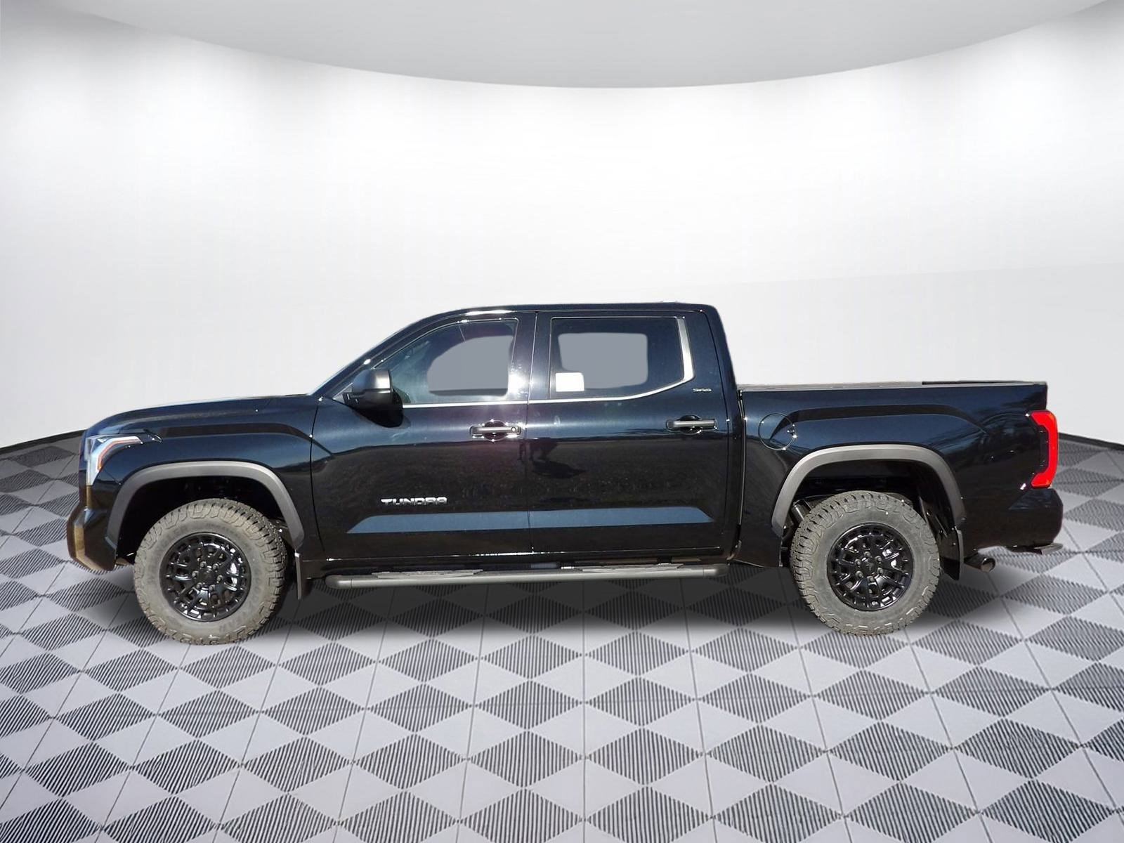New 2025 Toyota Tundra SR5