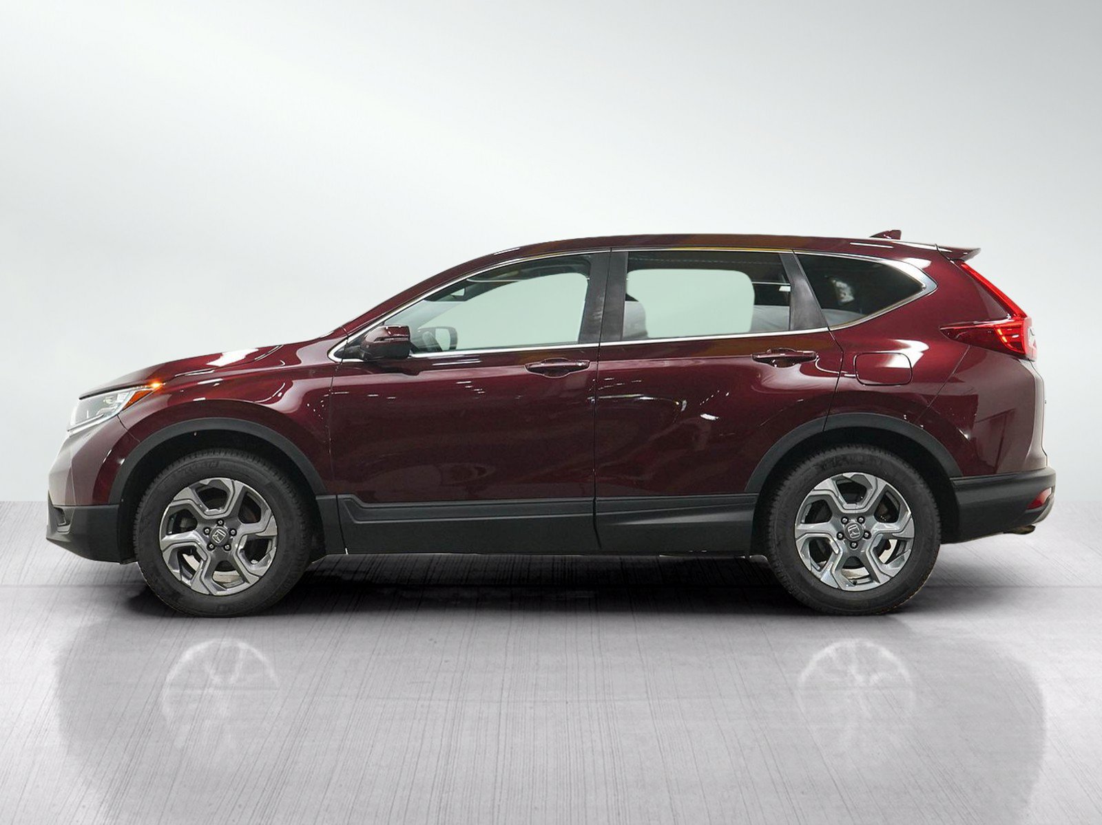 Used 2017 Honda CR-V EX image 2