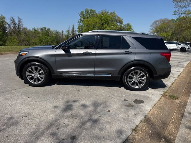 Used 2022 Ford Explorer Limited w/ Equipment Group 301A RWD image 4
