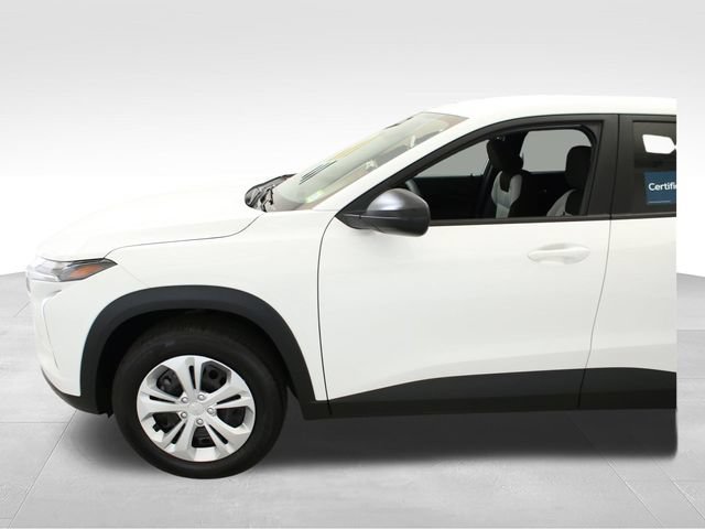 Certified 2025 Chevrolet Trax LS FWD image 5
