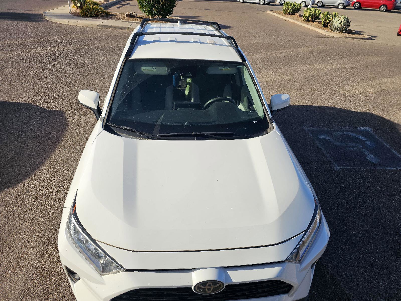 Used 2021 Toyota RAV4 XLE w/ Carpet Mat Package (TMS) FWD image 17