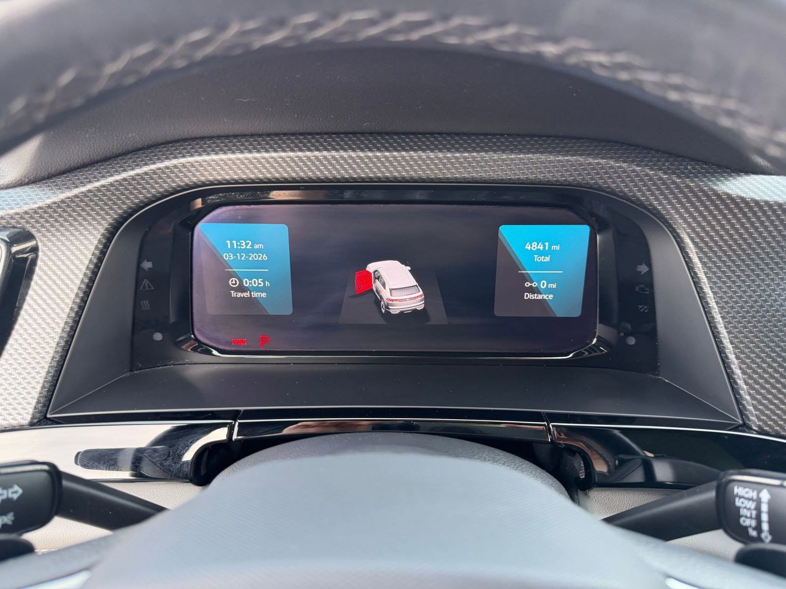 Certified 2024 Volkswagen Atlas Cross Sport SEL R-Line image 17