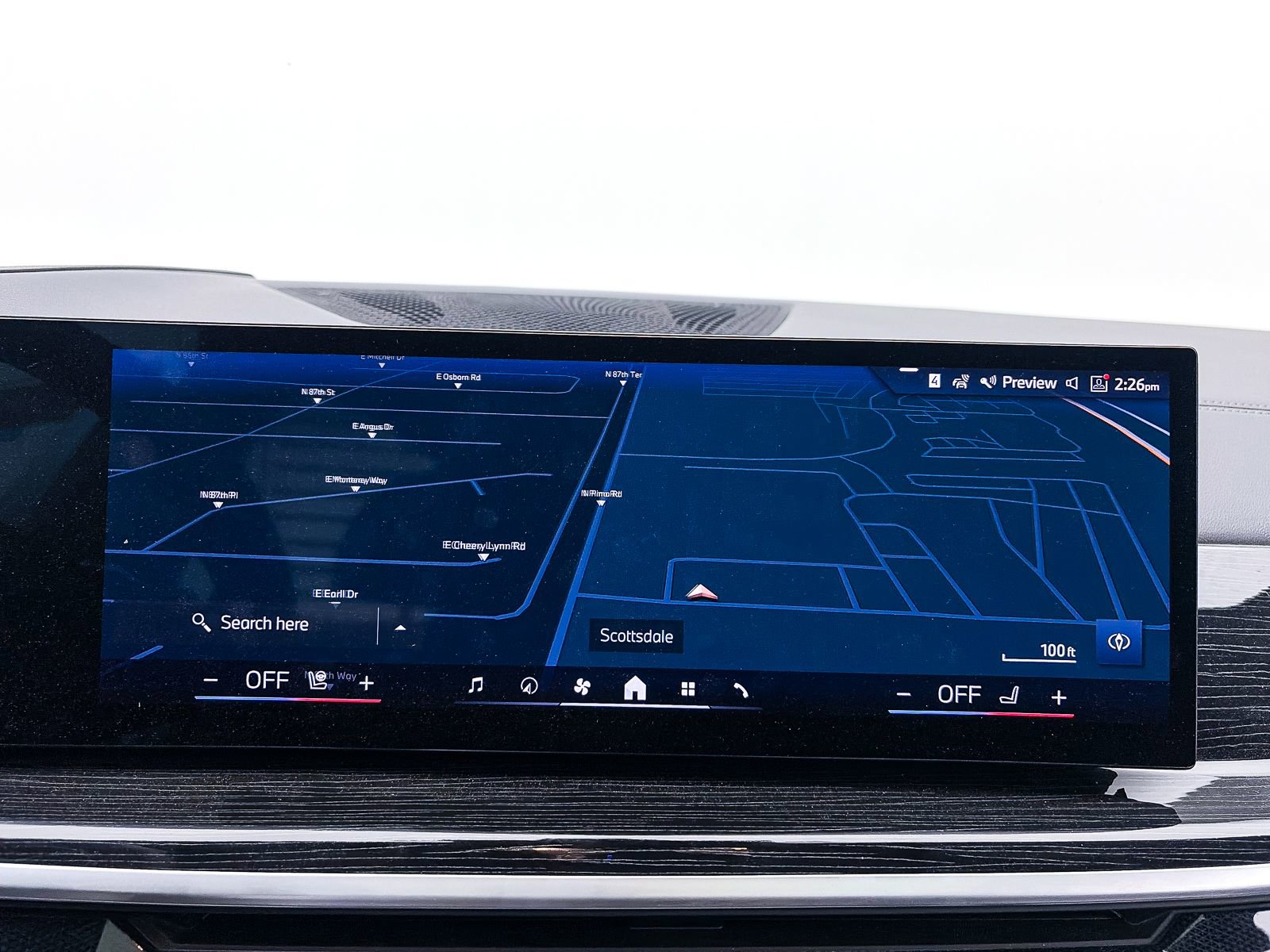 Used 2024 BMW X7 xDrive40i w/ M Sport Package image 7