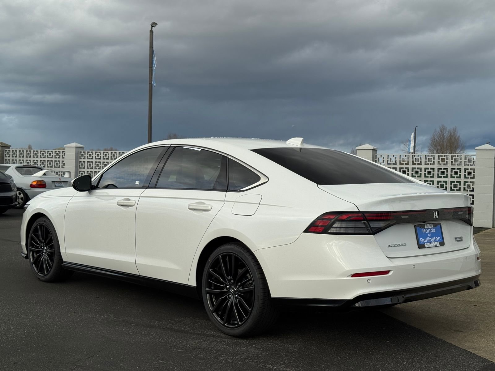 Certified 2023 Honda Accord Touring image 3