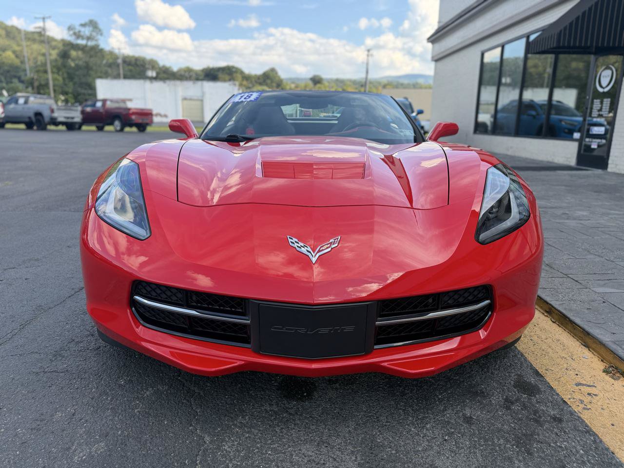 Used 2018 Chevrolet Corvette Stingray Coupe w/ 1LT RWD image 7