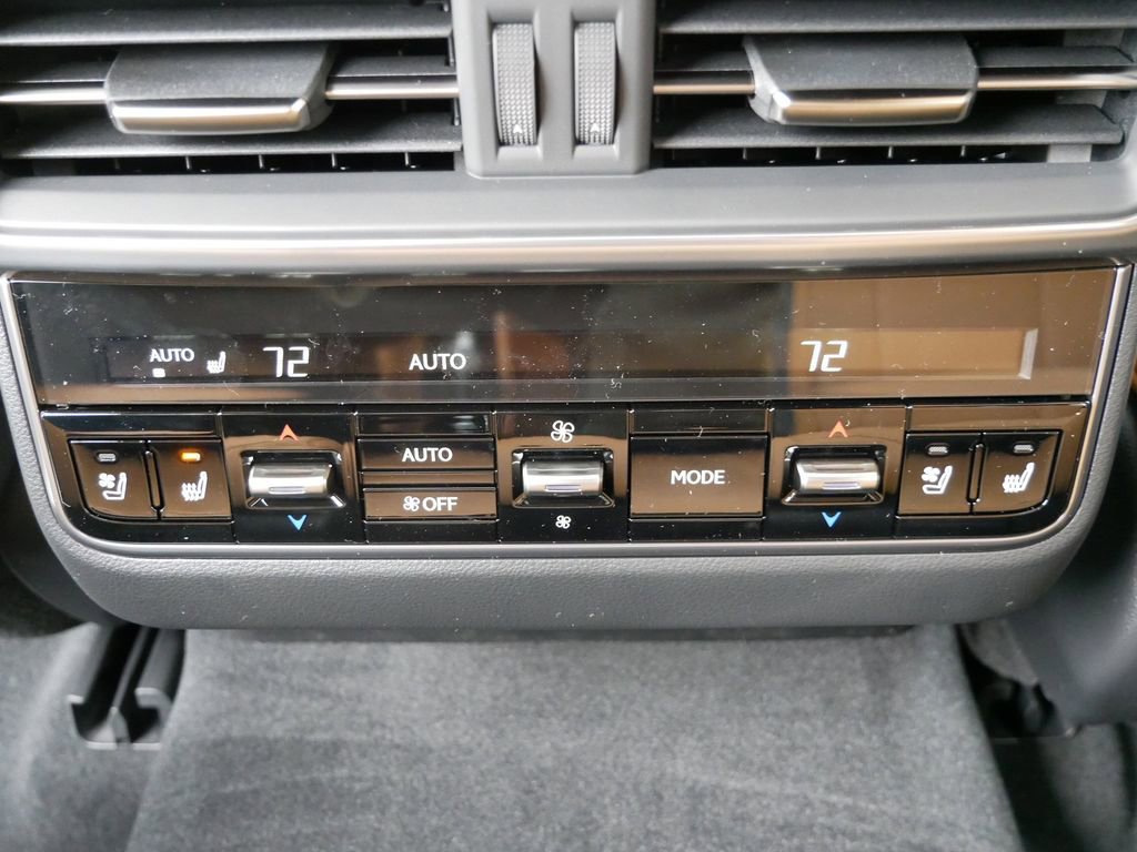 New 2026 Lexus LX 600 4WD w/ Luxury Package image 13