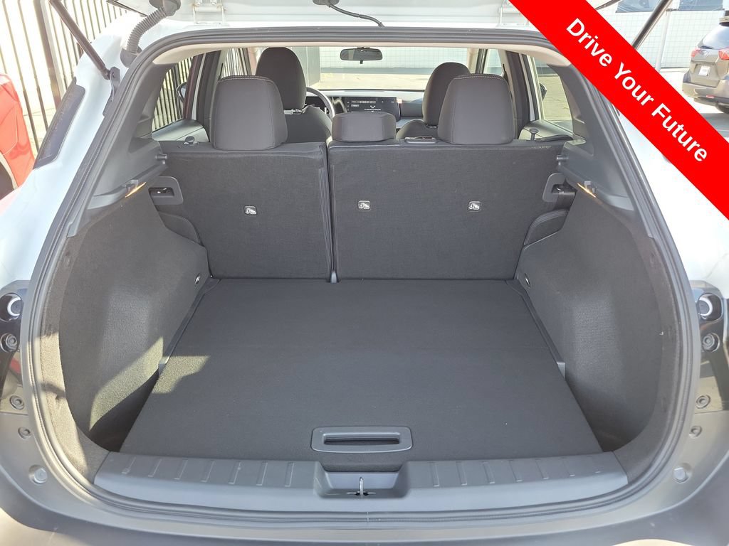 Used 2025 Nissan Kicks SV FWD image 22