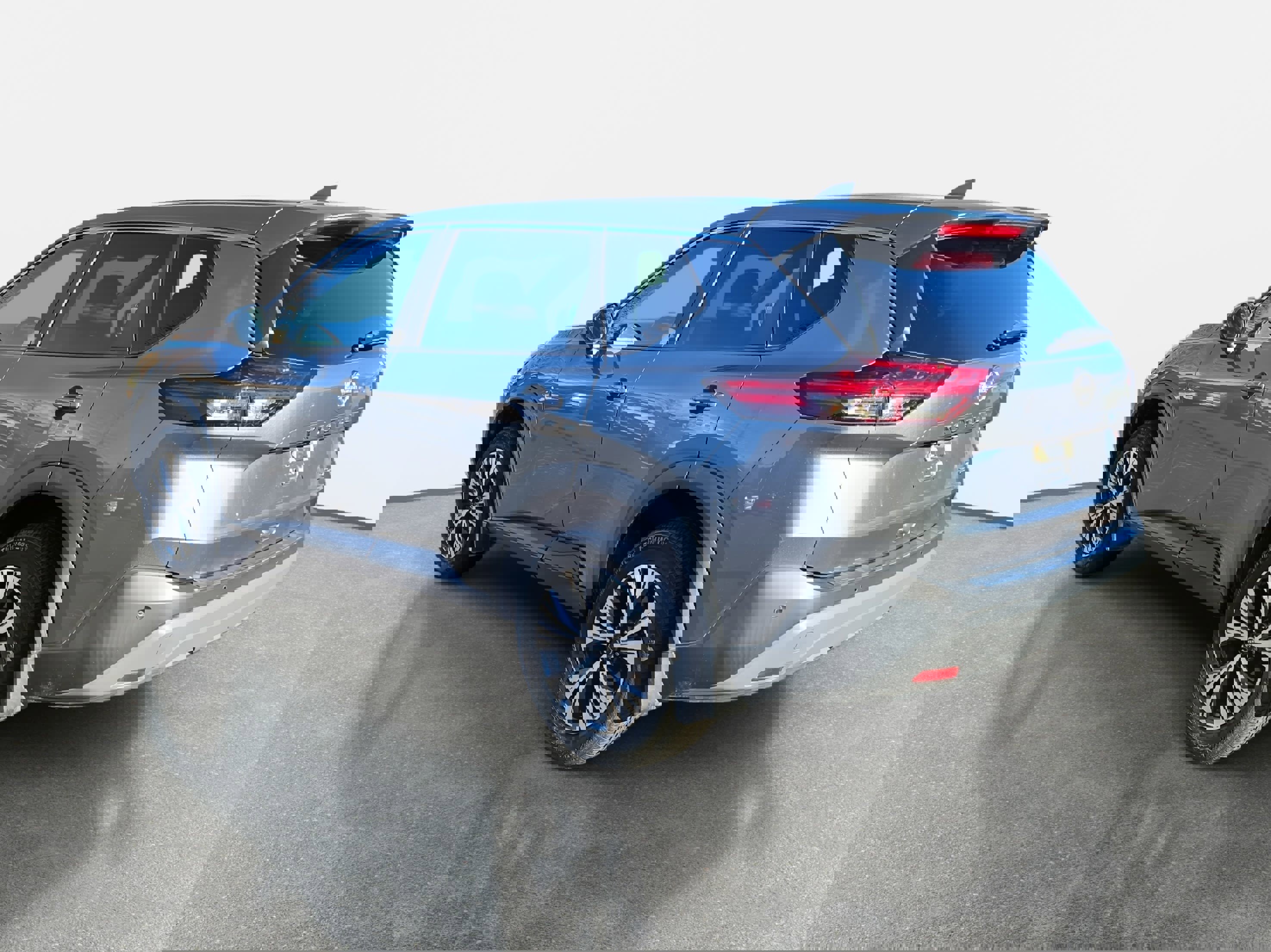 Certified 2023 Nissan Rogue SV image 7