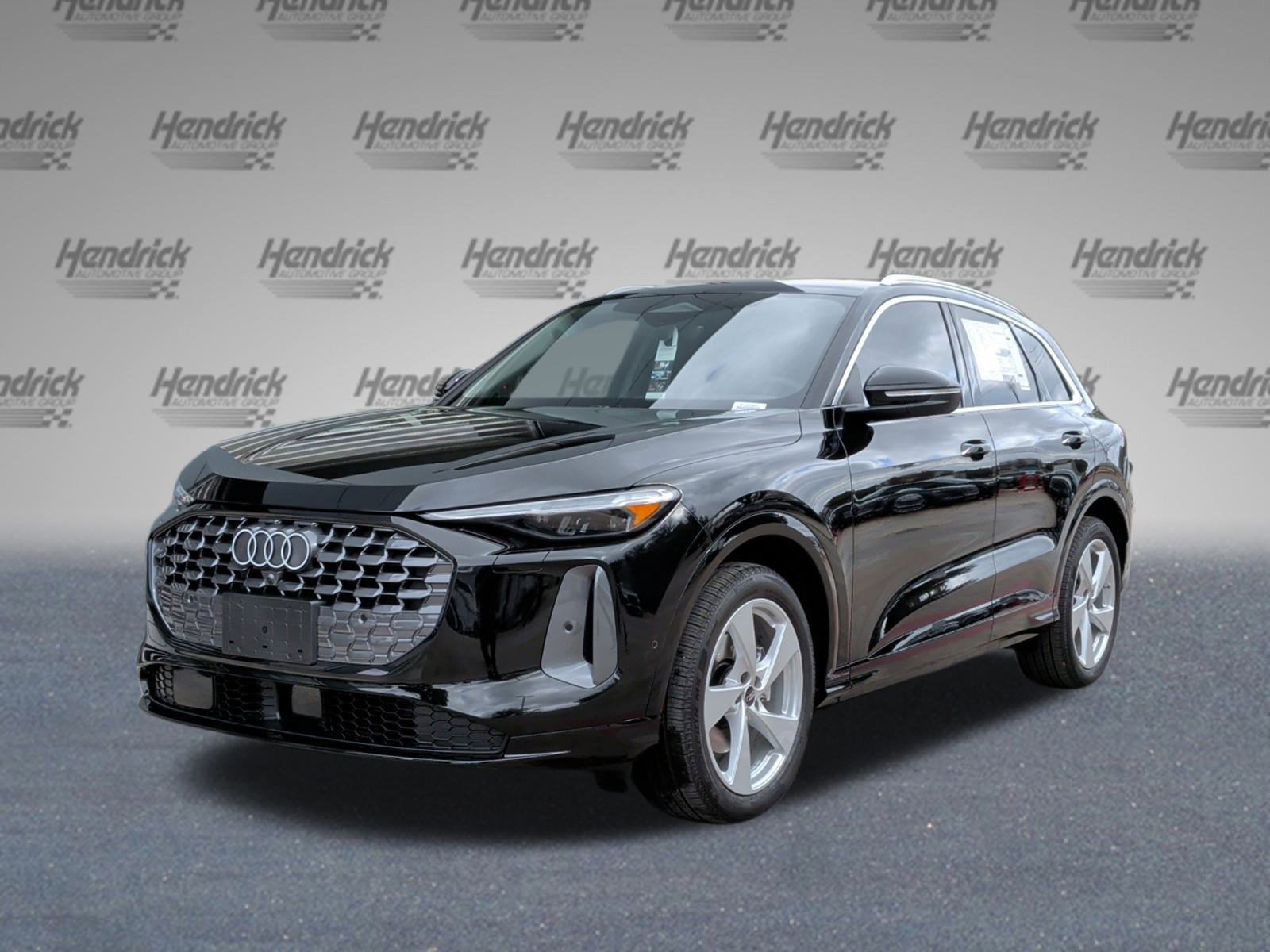 New 2025 Audi Q5 Prestige image 5