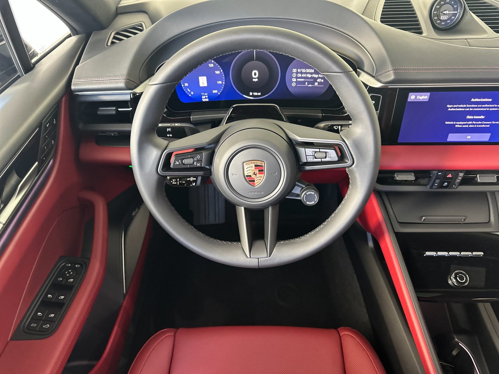 New 2026 Porsche Macan 4 Electric AWD/4WD image 16