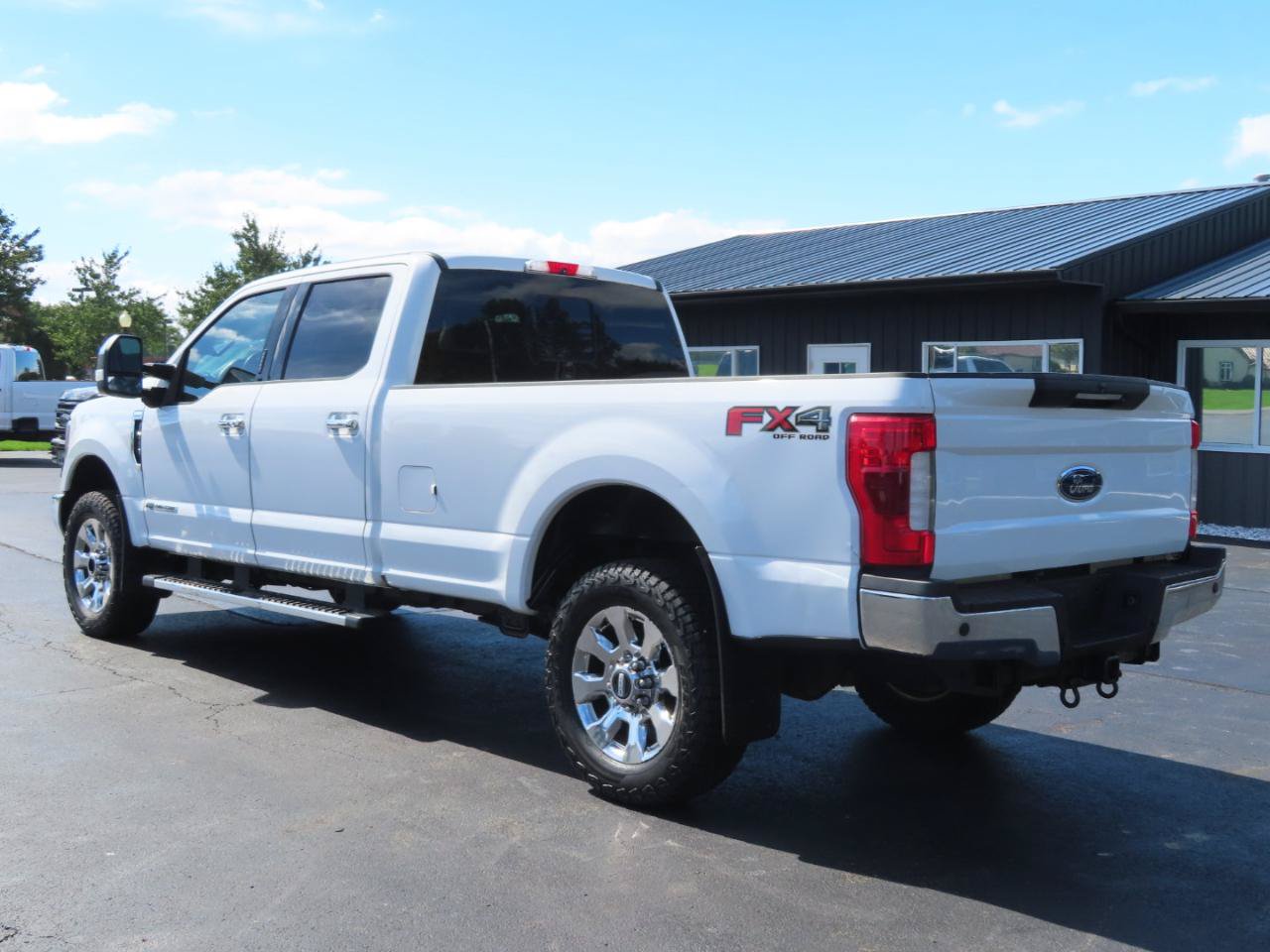 Used 2018 Ford F250 Lariat w/ Lariat Ultimate Package AWD/4WD image 4