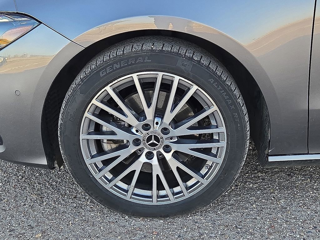 Used 2025 Mercedes-Benz CLA 250 image 11