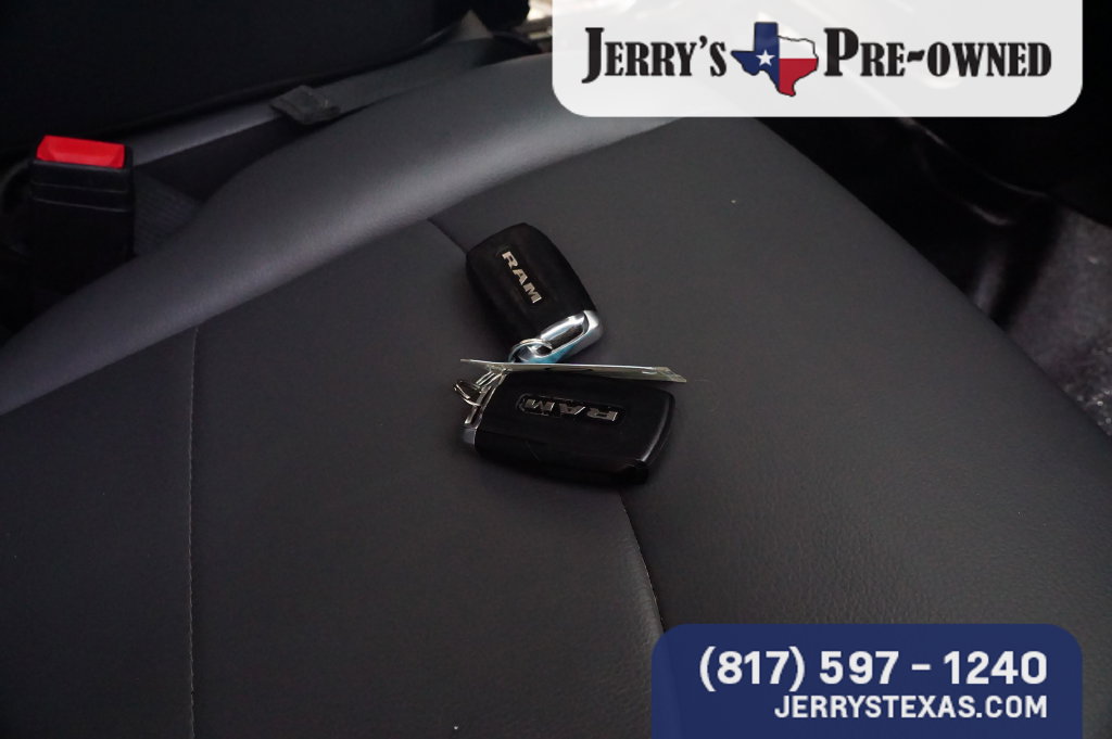 Used 2022 RAM 3500 Tradesman w/ Chrome Appearance Group AWD/4WD image 25