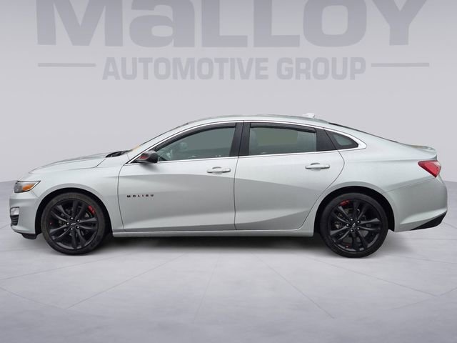 Used 2022 Chevrolet Malibu LT w/ Redline Edition FWD image 2