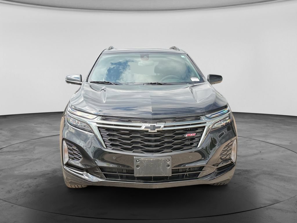 Used 2023 Chevrolet Equinox RS AWD/4WD image 3