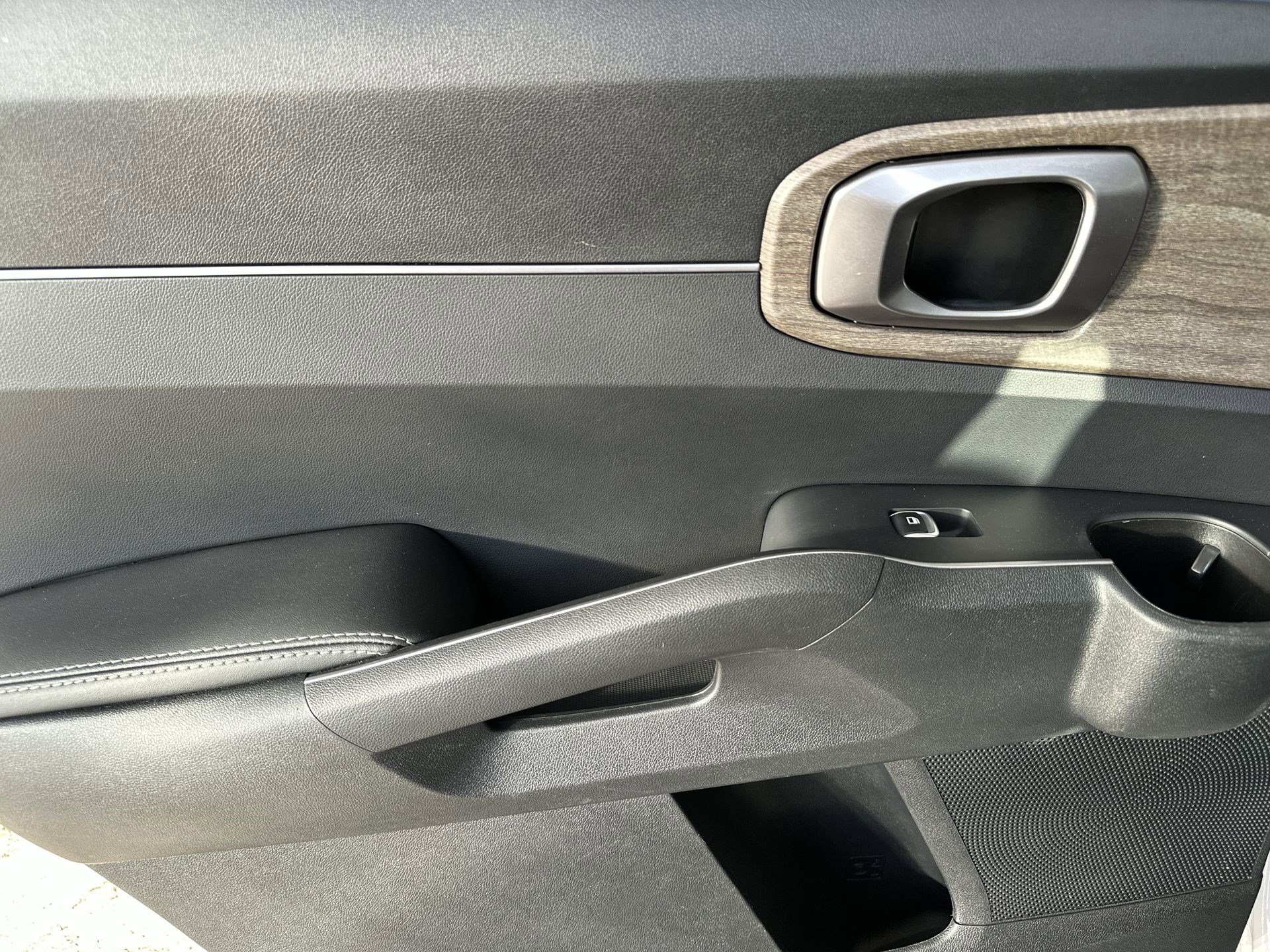 Certified 2023 Kia Sorento X-Line EX image 30