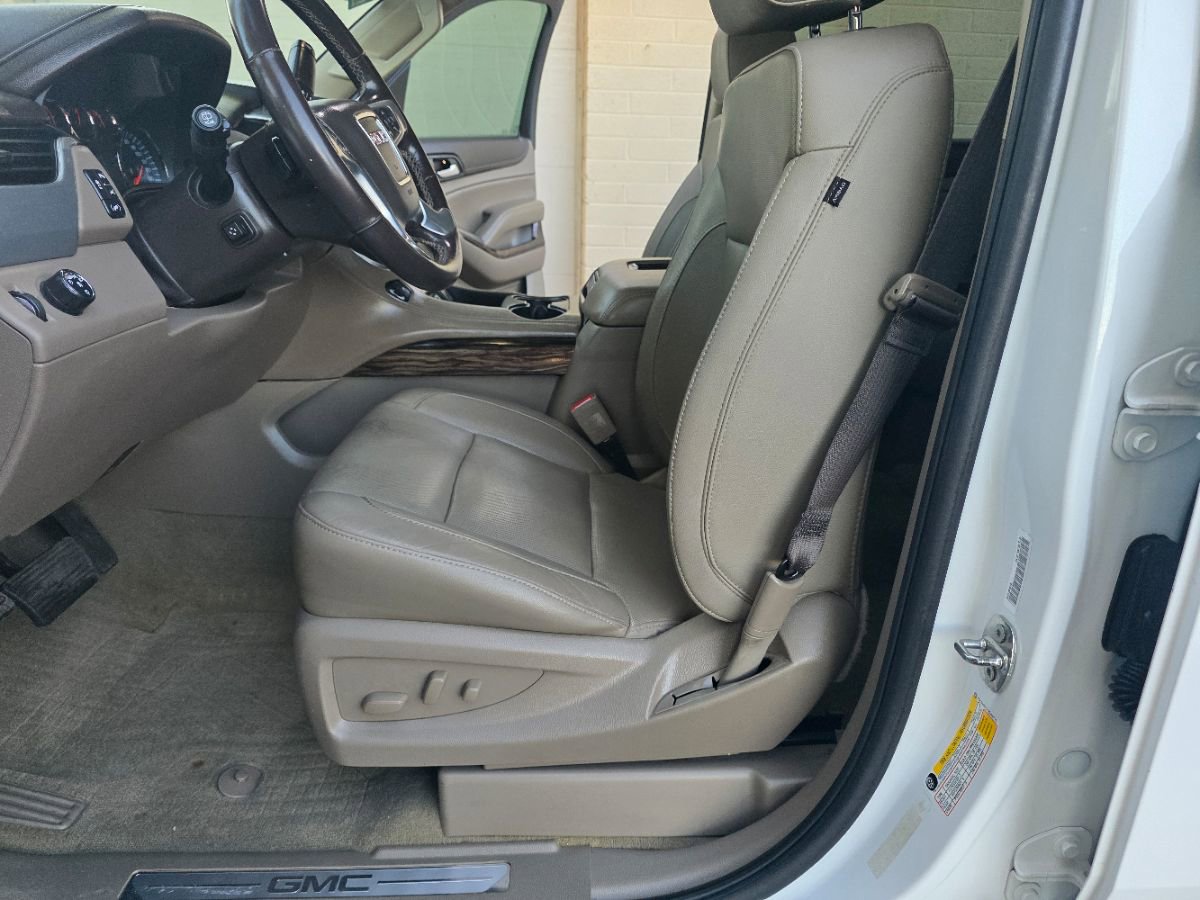 Used 2018 GMC Yukon XL SLT w/ Open Road Package image 14