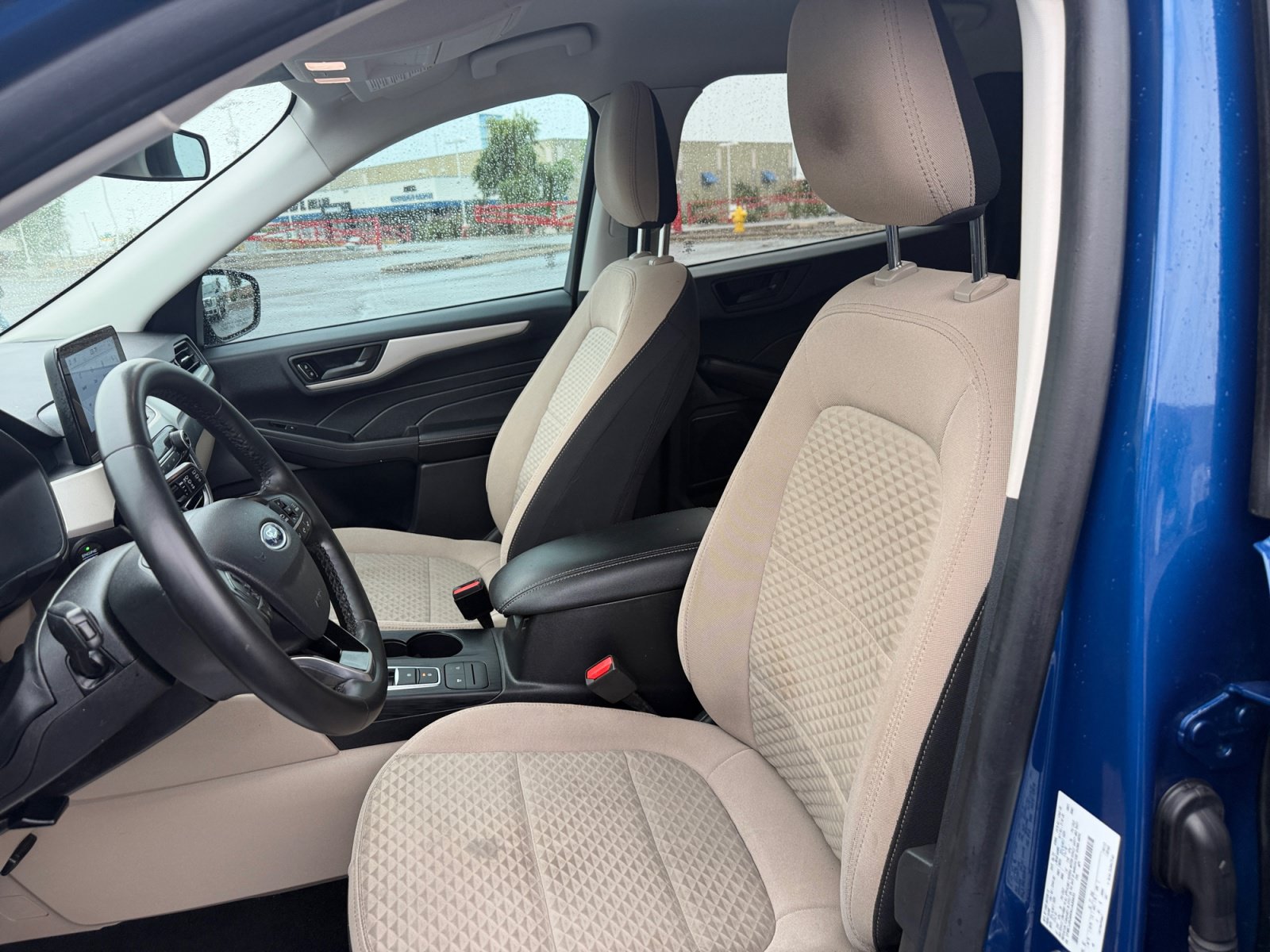 Used 2022 Ford Escape SE w/ Convenience Package FWD image 15