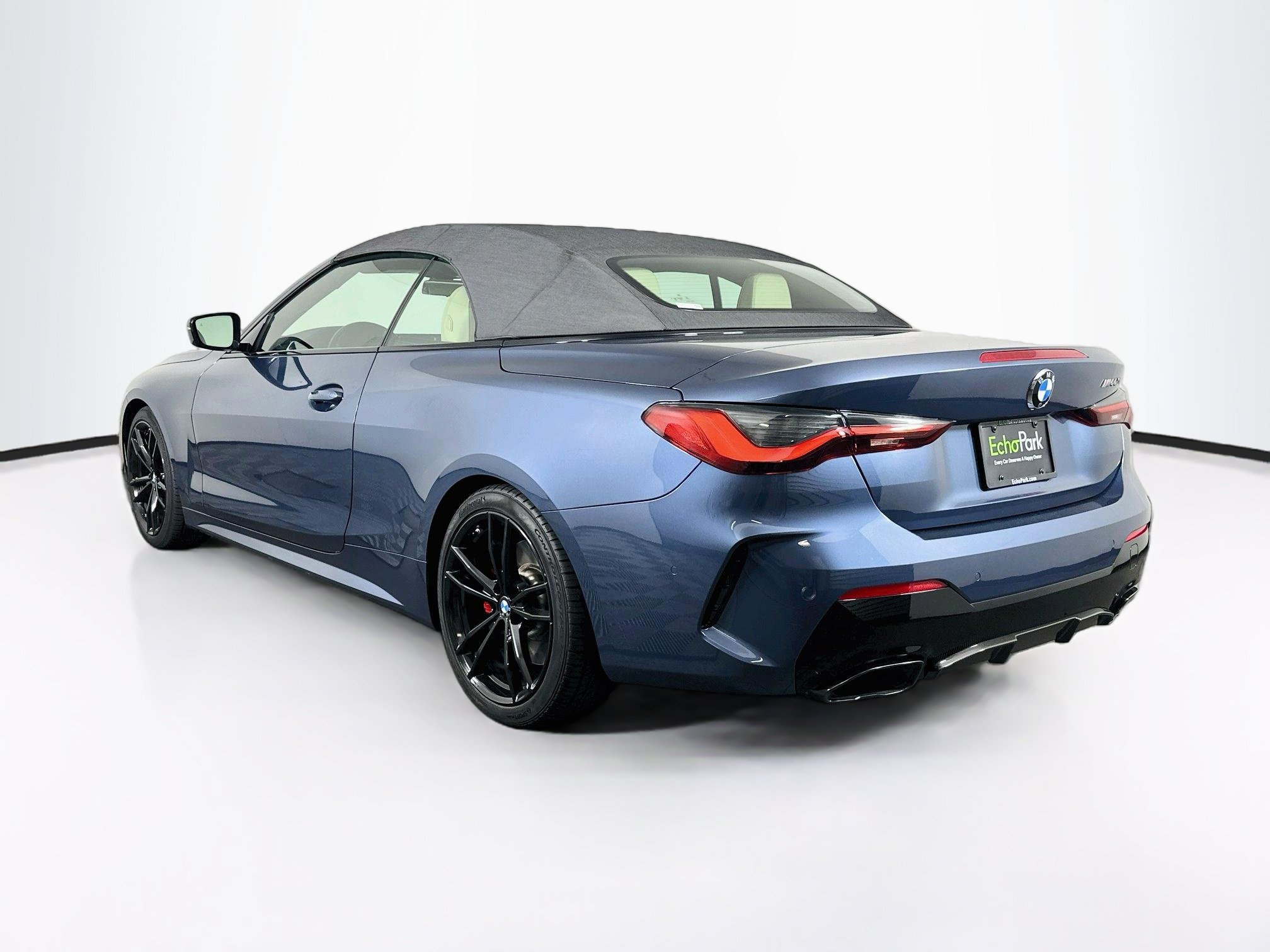 Used 2023 BMW M440i Convertible w/ M Carbon Exterior Package RWD image 5
