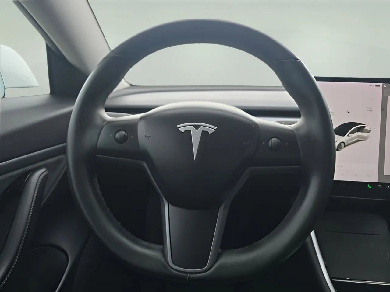 Used 2018 Tesla Model 3 Long Range AWD/4WD image 17