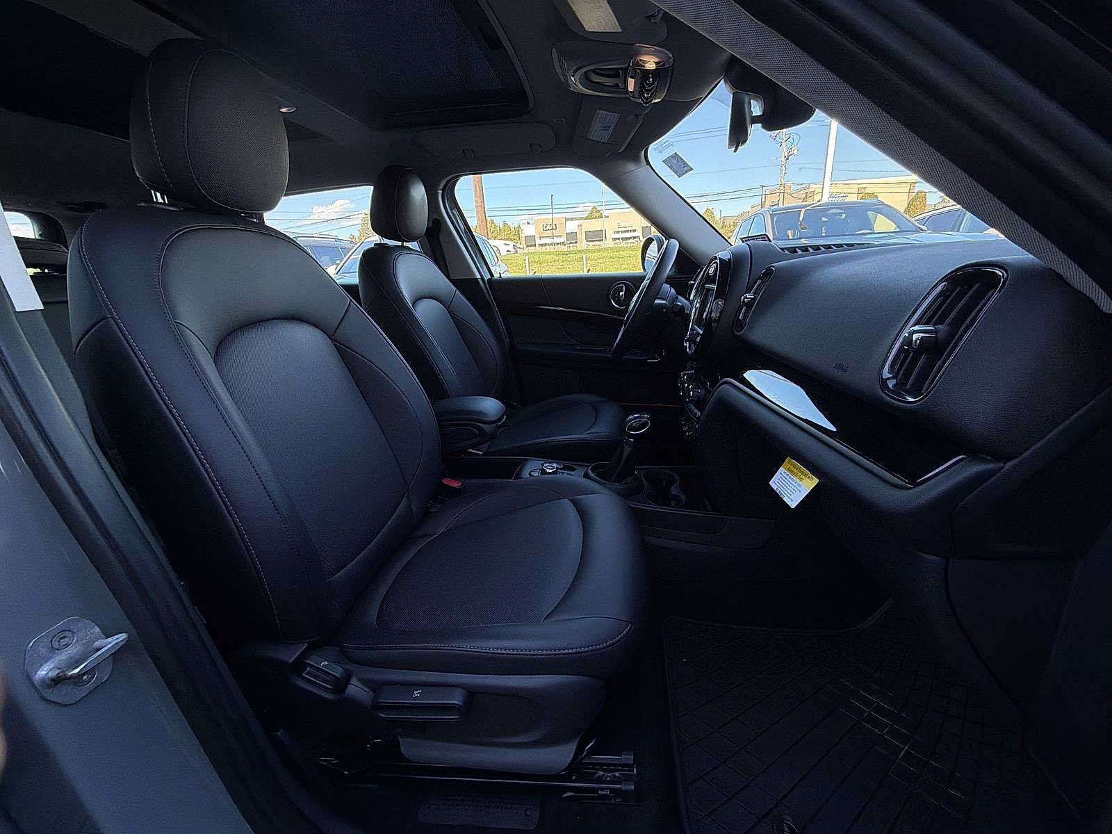 Used 2019 MINI Cooper Countryman ALL4 AWD/4WD image 22
