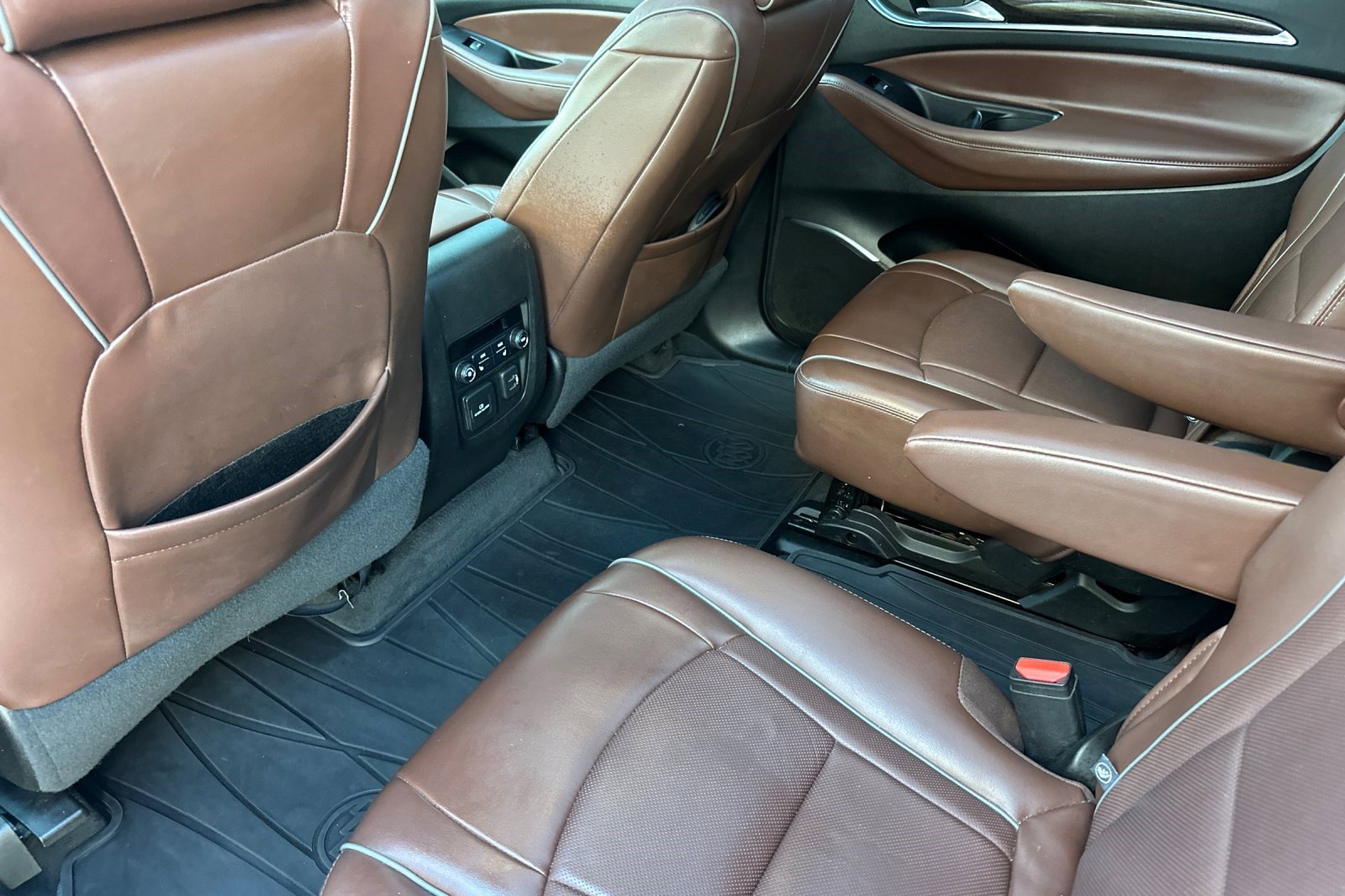 Used 2018 Buick Enclave Avenir w/ Avenir Technology Package image 15