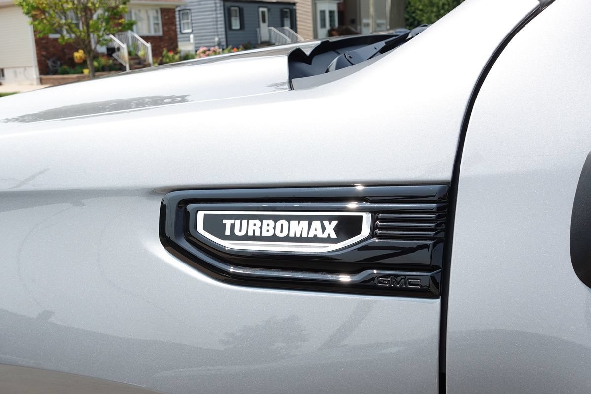 Used 2025 GMC Sierra 1500 Elevation AWD/4WD image 14