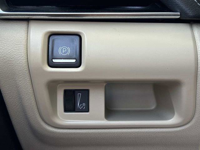 Used 2023 Cadillac CT5 Luxury w/ Sun And Sound Package RWD image 18