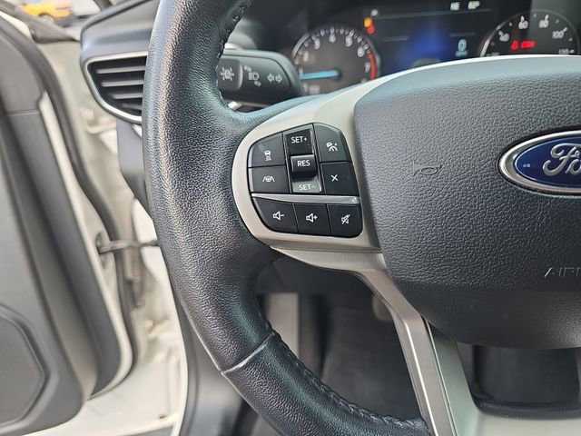 Used 2021 Ford Explorer XLT w/ Equipment Group 202A RWD image 21