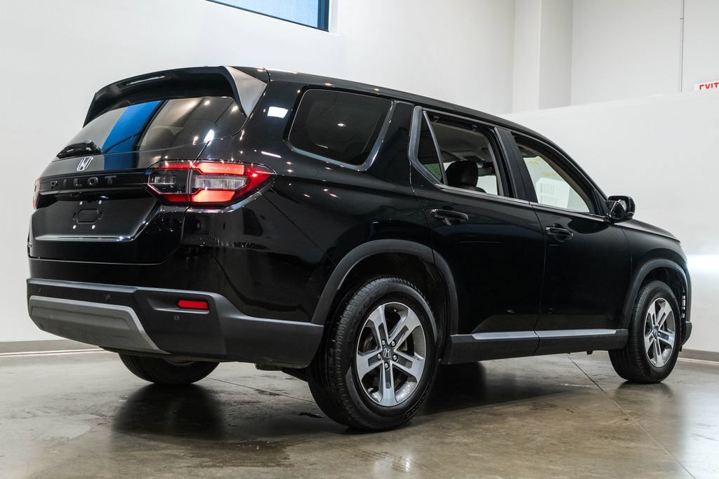 Used 2024 Honda Pilot EX-L image 9