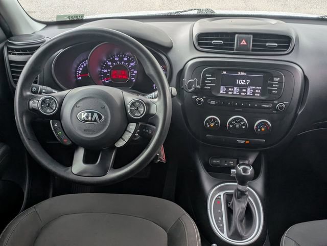 Used 2017 Kia Soul FWD image 27