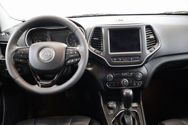 Used 2023 Jeep Cherokee Altitude Lux AWD/4WD image 13