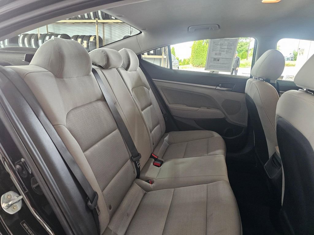 Used 2018 Hyundai Elantra SEL FWD image 28