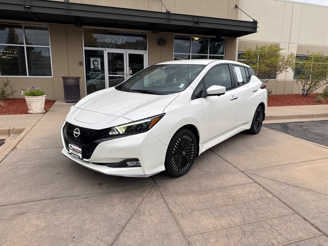Used 2024 Nissan Leaf SV Plus FWD image 2