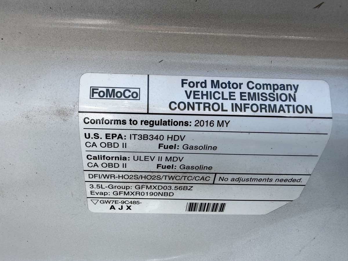 Used 2016 Ford Transit 250 130 Low Roof RWD image 19
