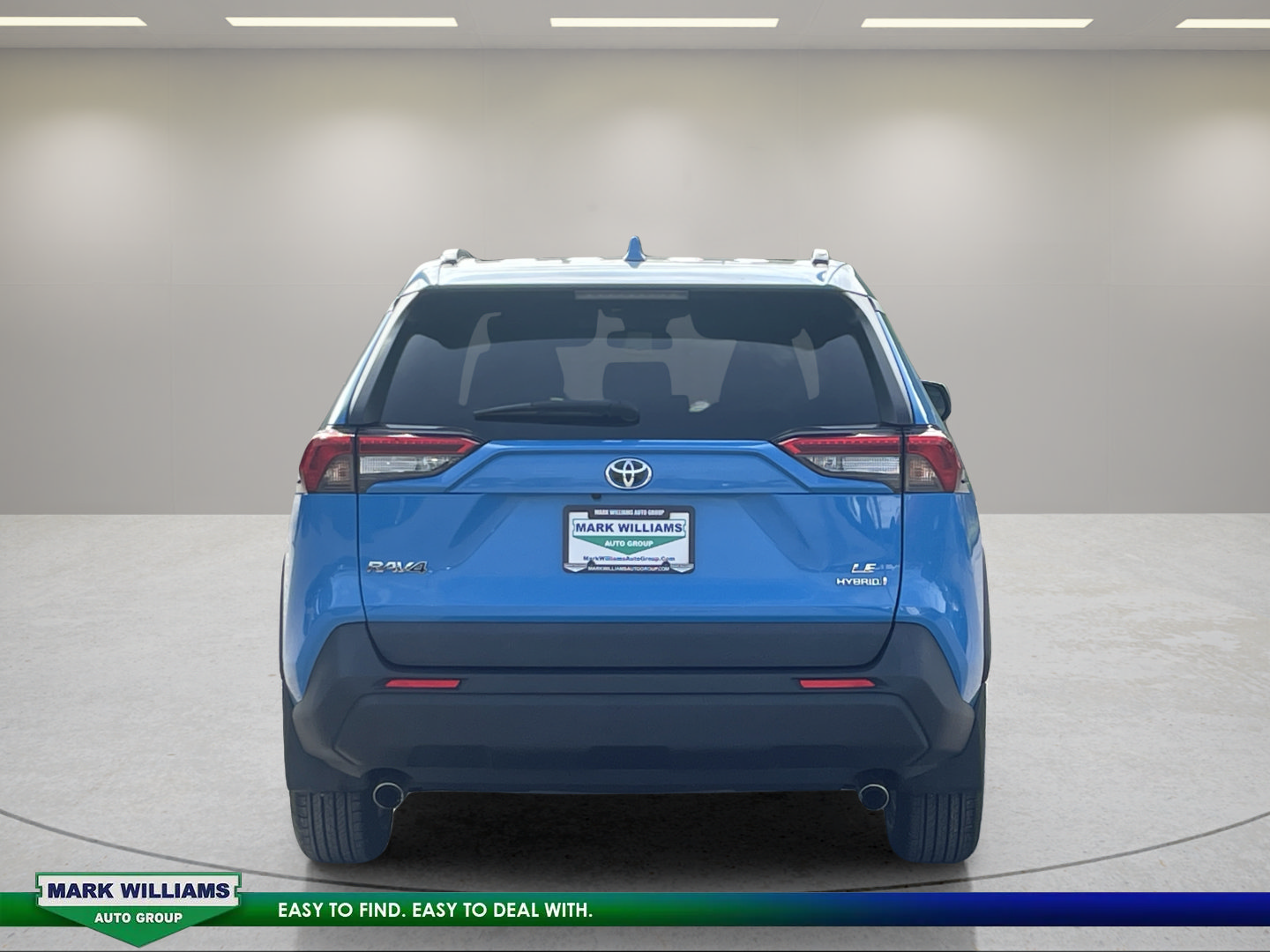 Used 2021 Toyota RAV4 LE AWD/4WD image 8
