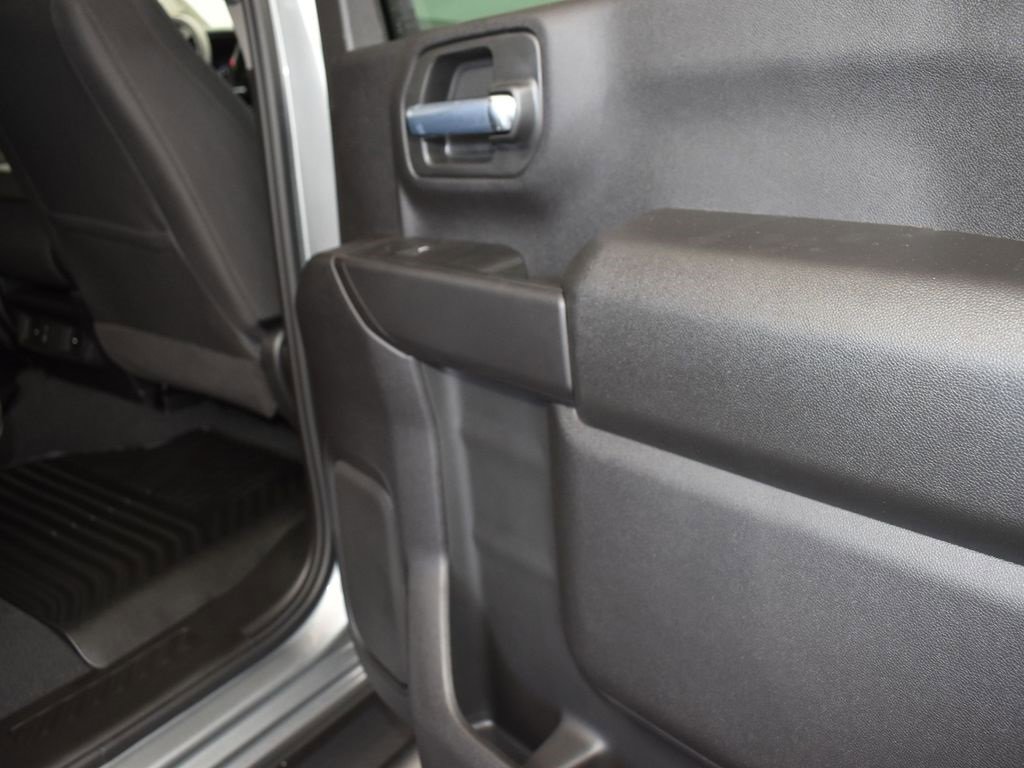 New 2026 Chevrolet Silverado 2500 Custom w/ Custom Value Package image 20